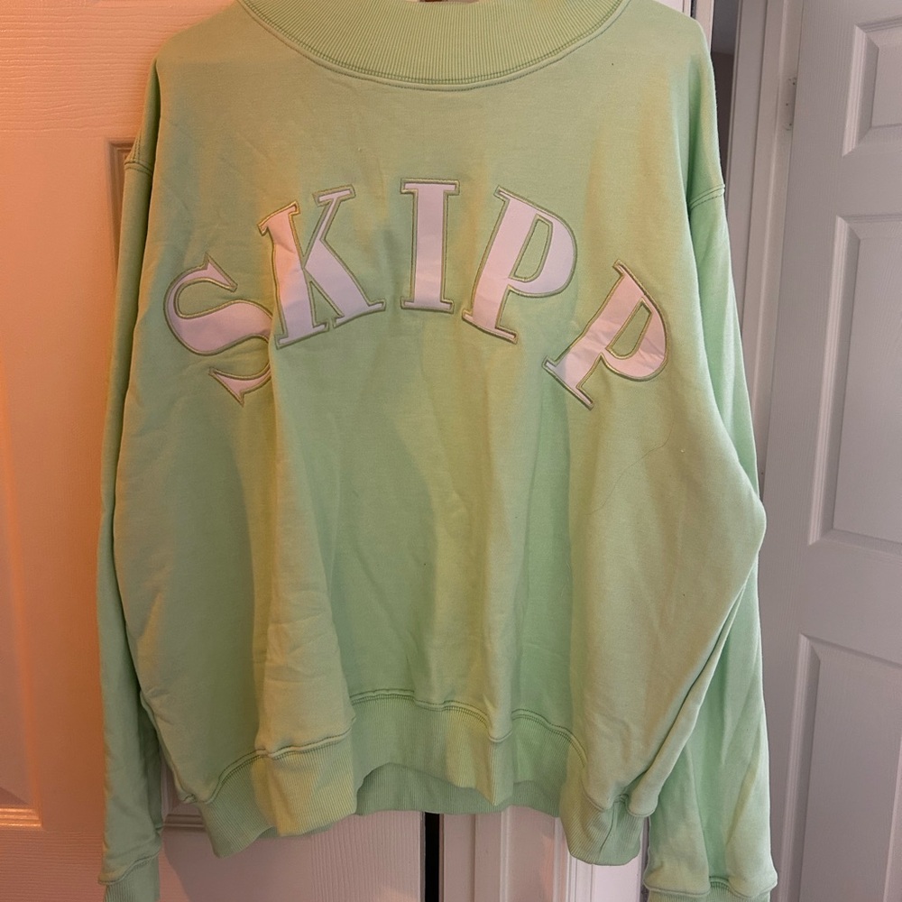 Skipp Lime Green (Pear) Mockneck